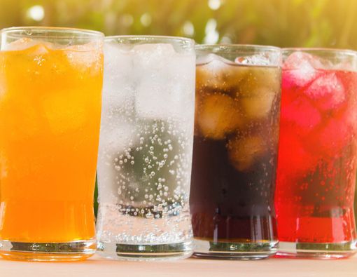 Segarnya Minuman Bersoda Bikin Asam Lambung Naik?