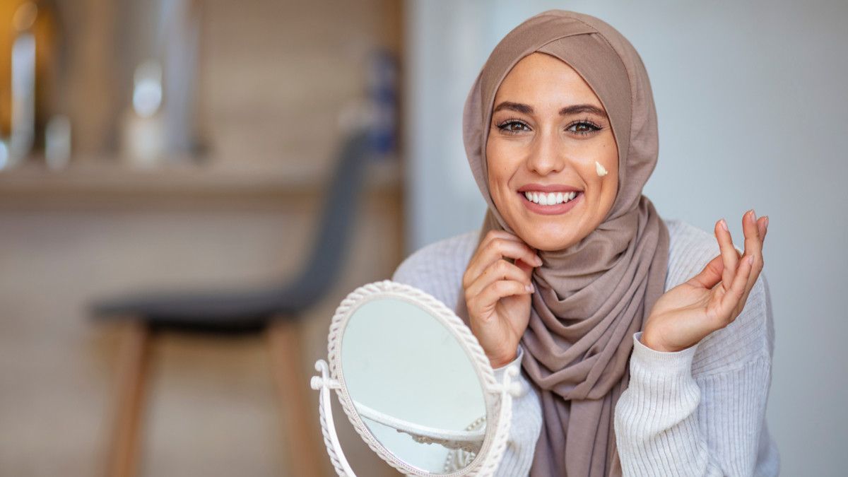 Mau Kulit Wajah Optimal saat Lebaran? Lakukan 3 Hari Perawatan Ini di Rumah