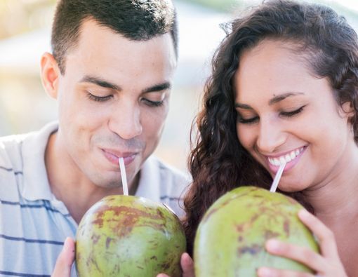 4 Kandungan Air Kelapa yang Anda Perlu Tahu