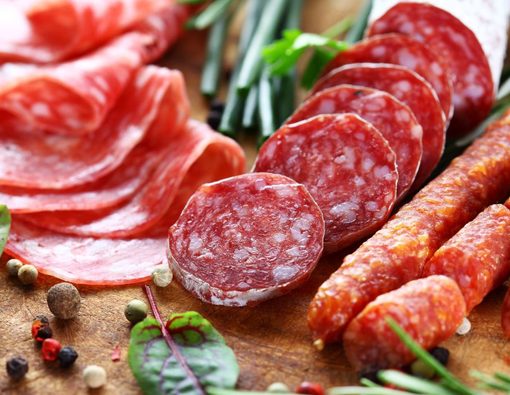 Bahaya Daging Olahan untuk Kesehatan Paru-Paru