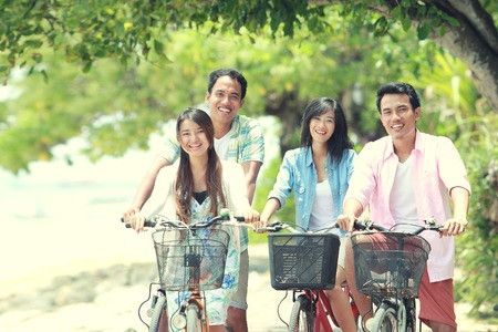 Kecilkan Perut dengan Gowes Sepeda
