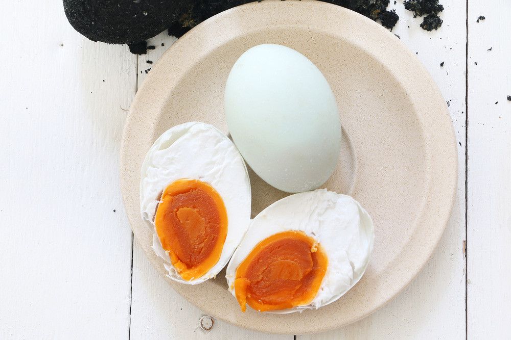Benarkah Telur Asin Efektif Atasi Diare?