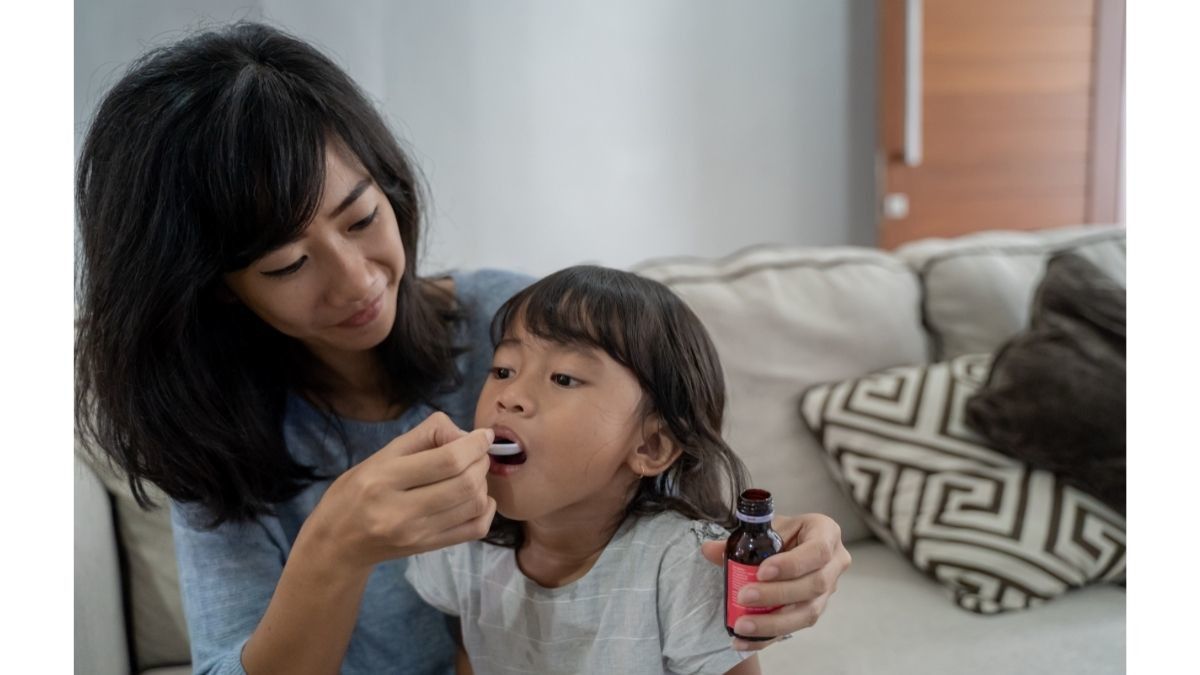 Bolehkah Anak Minum Obat Batuk Dewasa? Ini Kata Dokter