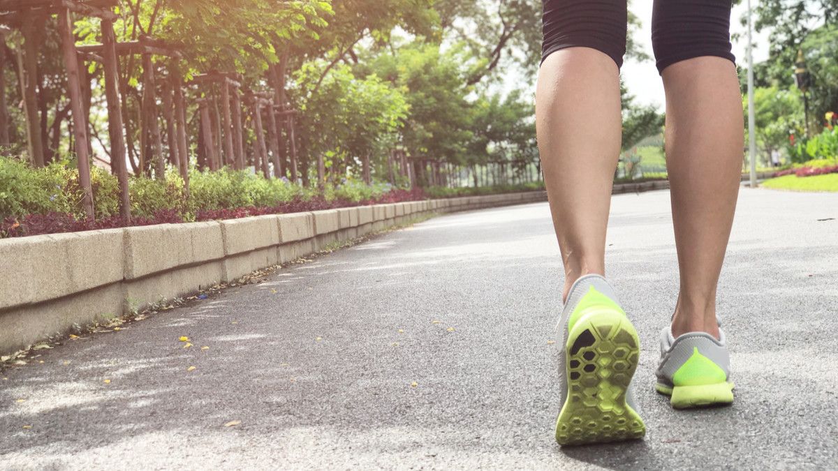 Bakar Kalori Saat Lebaran dengan 5 Olahraga Ini