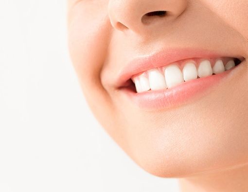 Gigi Tampil Cantik dengan Porselen