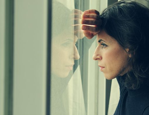 Waspada saat Penderita Demensia Bicara soal Bunuh Diri