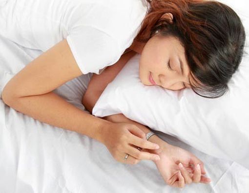 Posisi Tidur yang Baik untuk Pemilik Migrain