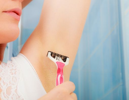 Penyebab Benjolan di Ketiak Akibat Bercukur