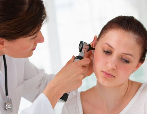 Perlukah Periksa ke Dokter THT secara Rutin?