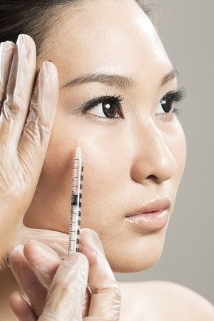 5 Hal yang Perlu Anda Ketahui Sebelum Suntik Botox