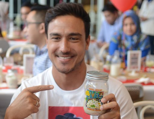 Kiat Hidup Sehat yang Unik ala Hamish Daud