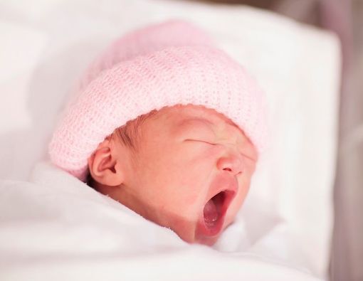 Bayi Tidur dengan Mulut Terbuka, Waspadai dan Kenali Penyebabnya