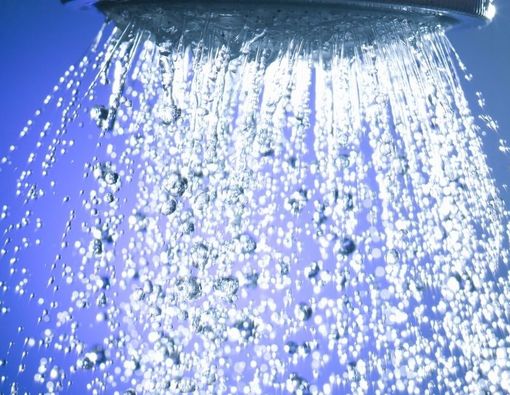 Ragam Posisi Seks yang Aman untuk Shower Sex