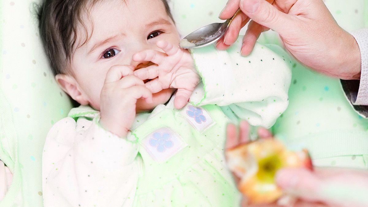 Hati-hati, Ini Gangguan Kesehatan Akibat si Kecil Malas Makan Buah