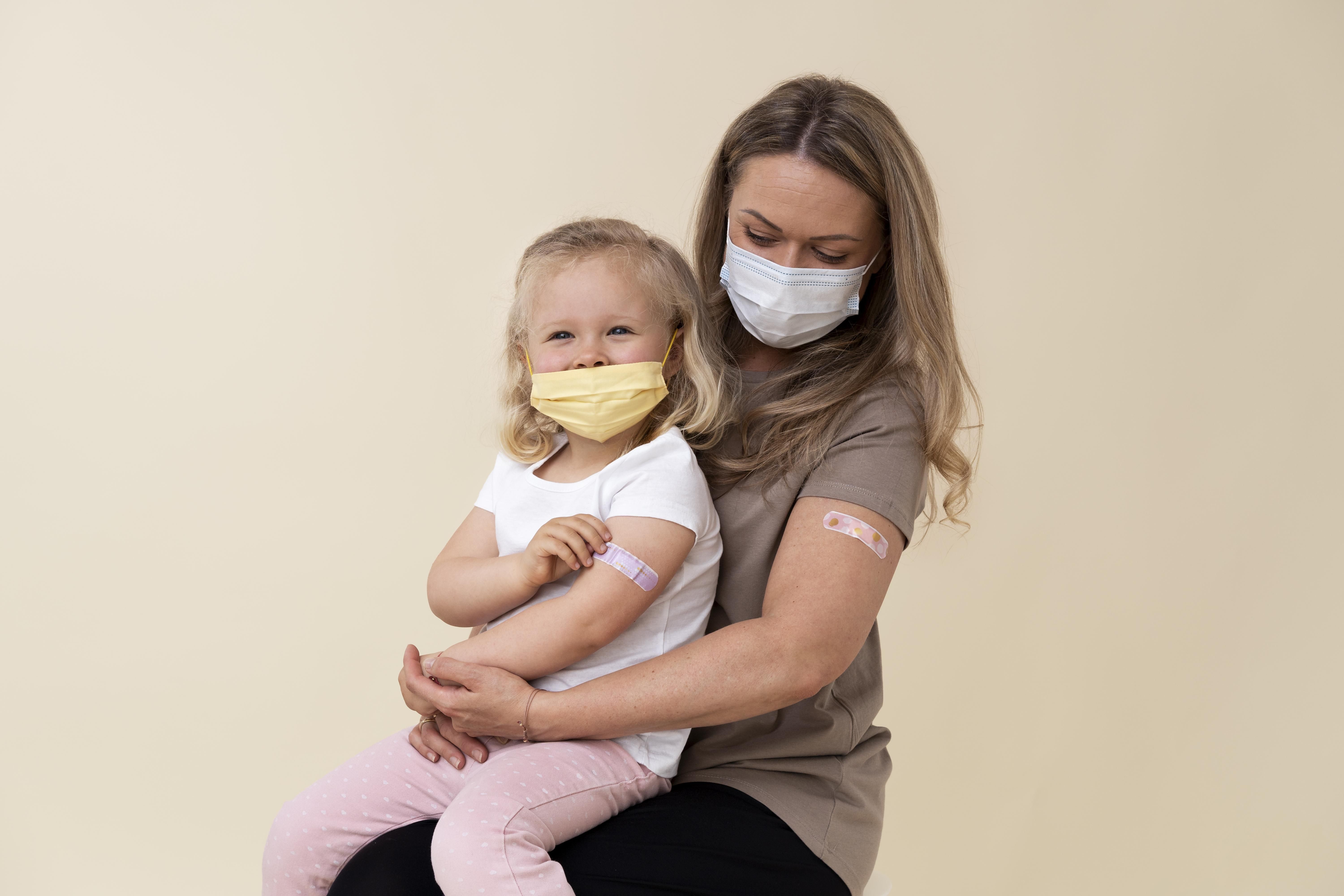 Pentingnya Pemberian Vaksin Flu untuk Anak dan Ibu