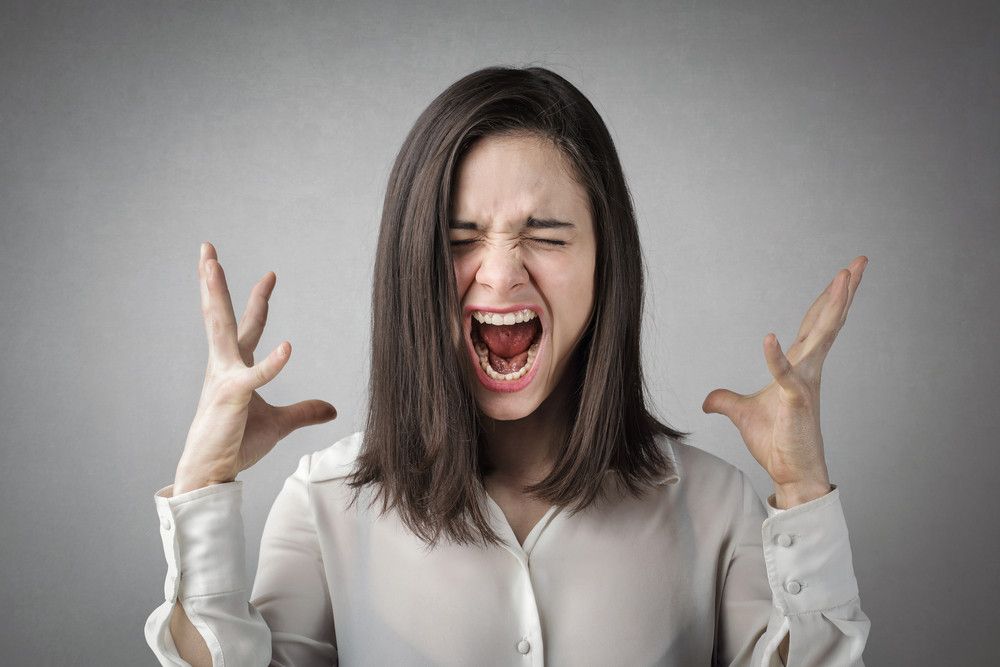 Kenali Penyebab Histeria yang Dialami Roro Fitria