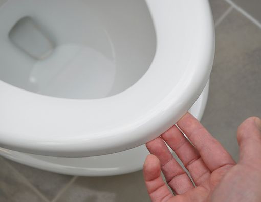 Waspadalah, 3 Benda Ini Lebih Kotor dari Dudukan Toilet