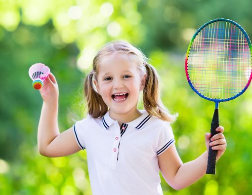 Kapan Waktu yang Tepat Mengenalkan Olahraga pada Anak?