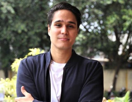 Traveling dan Olahraga, Kunci Hidup Sehat Mischa Chandrawinata