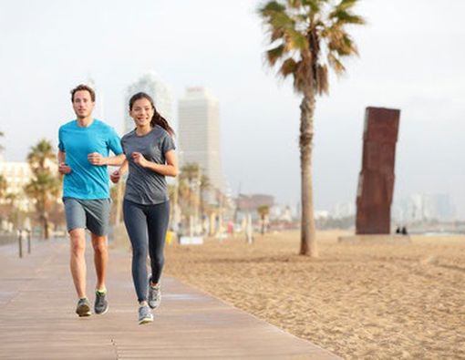 Kiat Tetap Langsing Saat Liburan