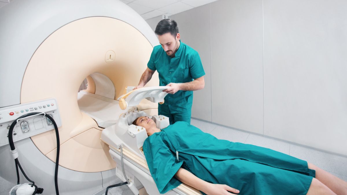 Apa Itu Pemeriksaan MRI? Kenali Tujuan Hingga Prosedurnya