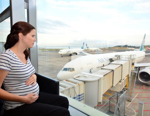 Ibu Hamil, Perhatikan Ini Saat Naik Pesawat