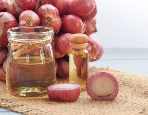 Ibu Hamil Kerokan, Lebih Baik Pakai Baby Oil atau Bawang?