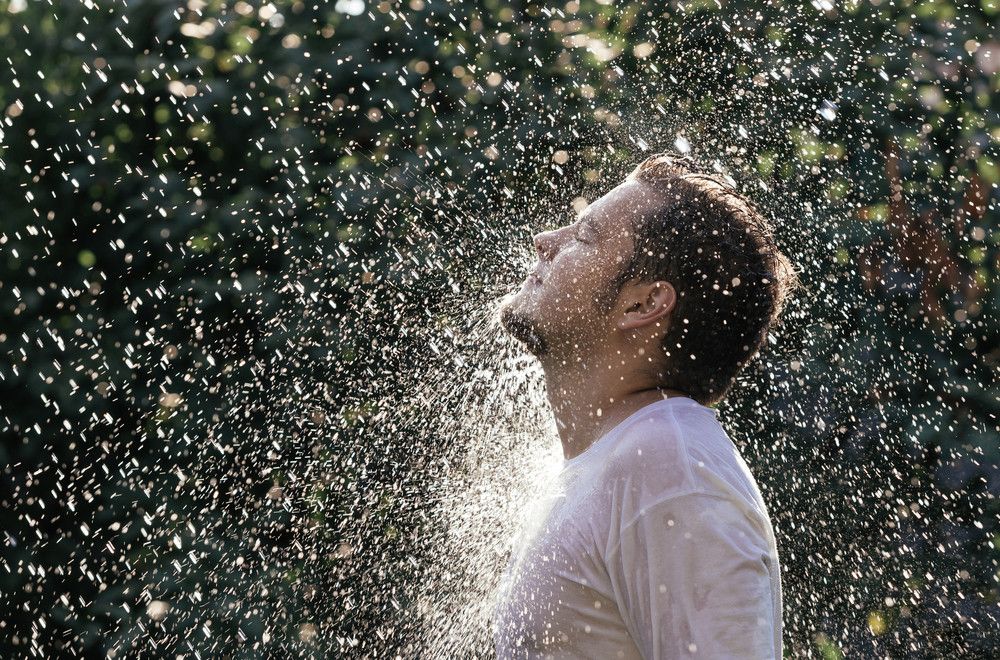 Benarkah Hujan Bisa Bikin Pusing?