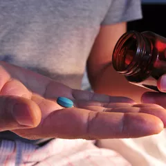 Sering Minum Obat Perangsang, Apa Bahayanya?