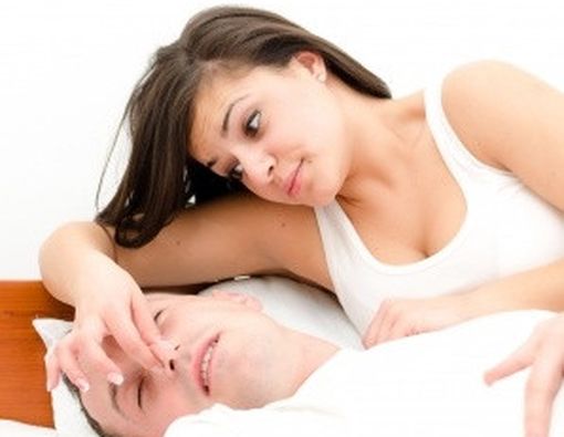 5 Cara Stop Kebiasan Mengorok