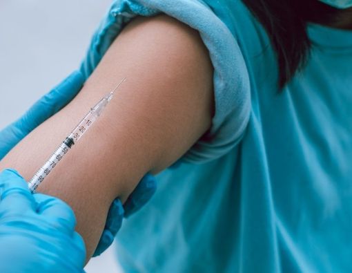 Vaksin COVID Kurang Efektif bagi Pasien Kanker Darah