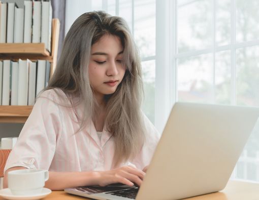 Panduan Profesional untuk Bolos Kerja