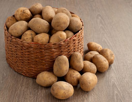 Makan Kentang Mentah, Ini Bahayanya