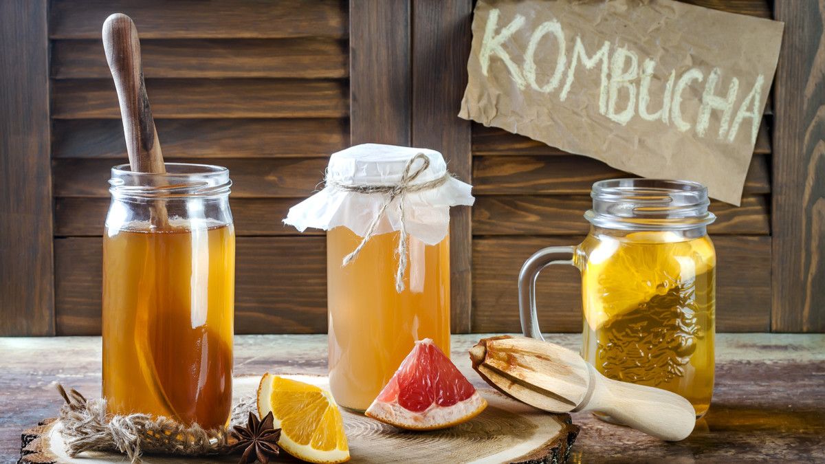 Menilik Manfaat Sehat Minum Kombucha