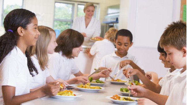 Jajanan Sekolah yang Aman untuk Anak