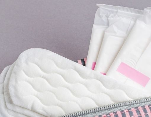 Sering Pakai Pembalut, Benarkah Bikin Wanita Susah Hamil?