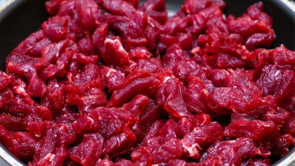 Konsumsi Daging Merah Berlebihan Picu Kanker Kolorektal?