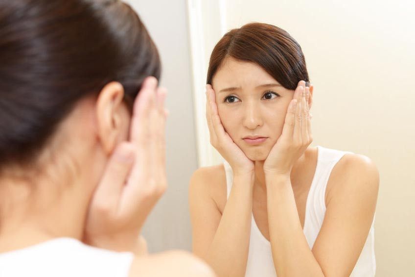 5 Mitos Kulit Berminyak yang Sebaiknya Tak Anda Percaya