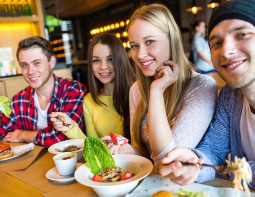 Yuk, Kenali Pola Makan Generasi Milenial