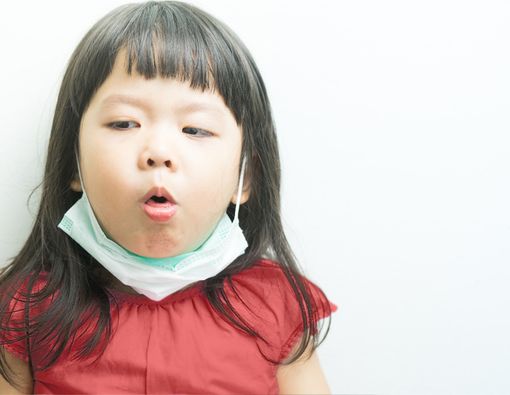 Anak Batuk-Batuk, Alergi Biasa atau Gejala Covid-19?