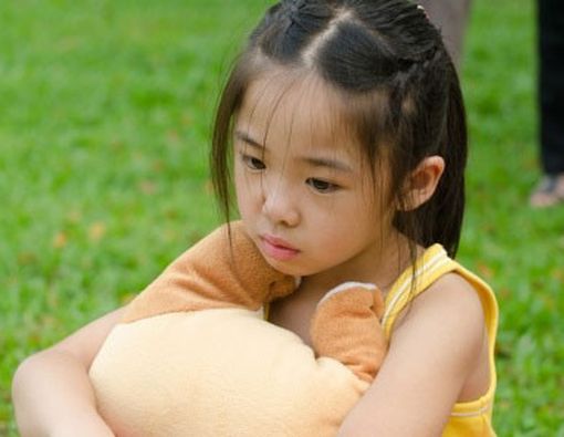 Kenali Stres pada Si Kecil  dan Cara Mengatasinya