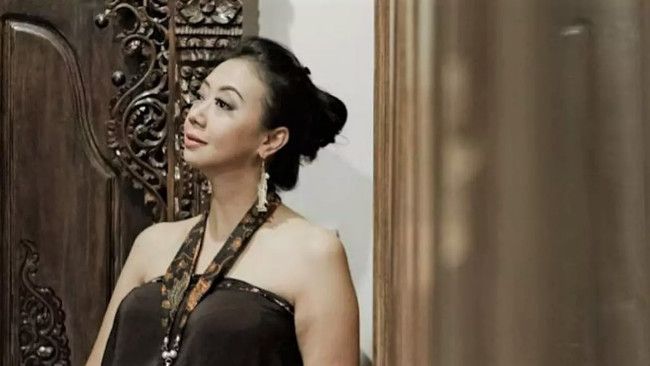 Penyebab Air Ketuban Kurang Saat Hamil Seperti Dialami Asri Welas