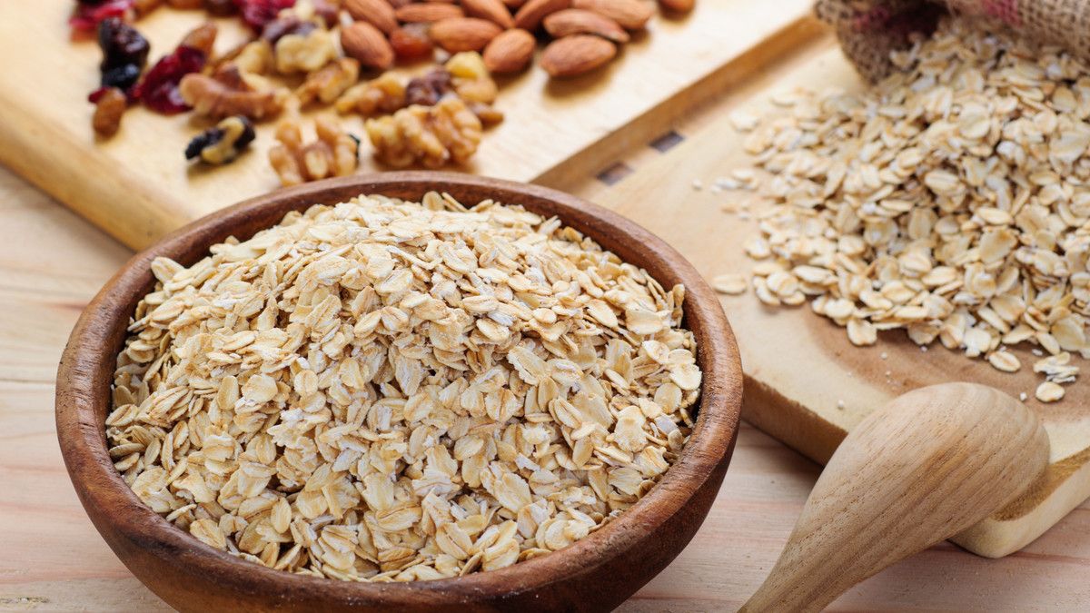 Mana Lebih Sehat untuk Sarapan, Oat, Muesli atau Granola?