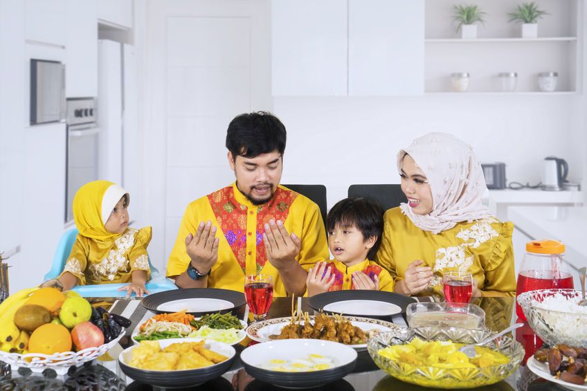 Tips agar Anak Tetap Semangat di Puasa Pertamanya