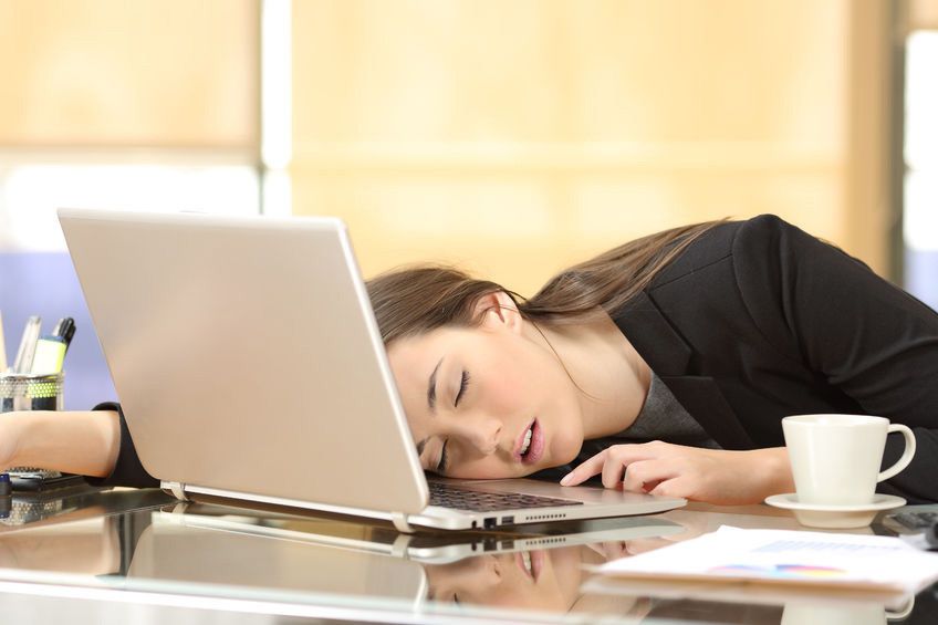 Tanda-tanda Anda Menderita Gangguan Tidur Narkolepsi