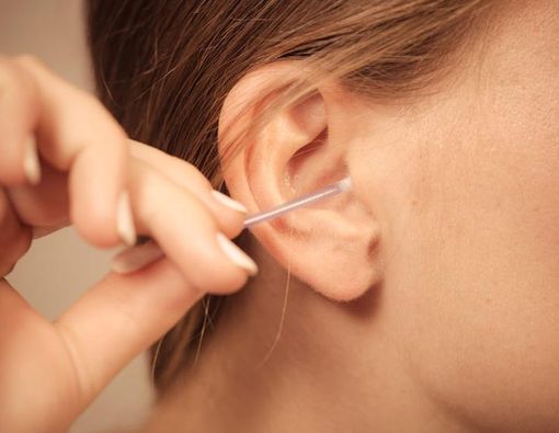 Cara Membersihkan Telinga yang Tepat