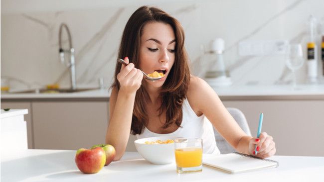 Ingin Diet Turunkan Berat Badan dengan Sukses? Perhatikan Ini!