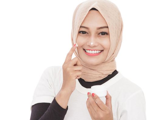 Pentingnya Merawat Kulit Lebih Intensif Saat Bulan Puasa