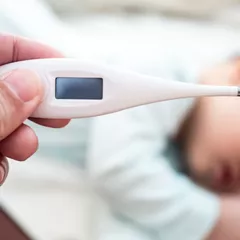 Penyebab Kepala Anak Terasa Panas Tapi Kakinya Dingin