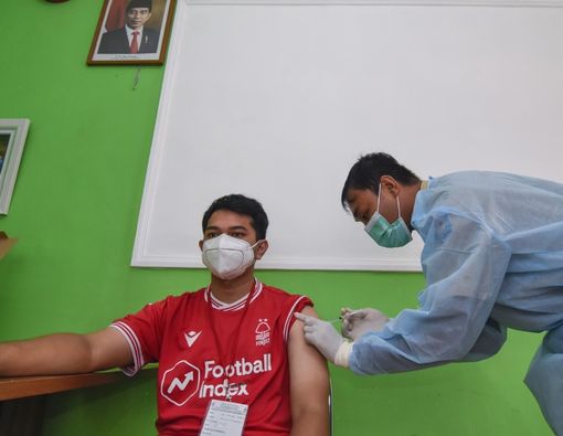 Penderita Kardiovaskular Boleh Disuntik Vaksin COVID, Ini Rekomendasi Resminya